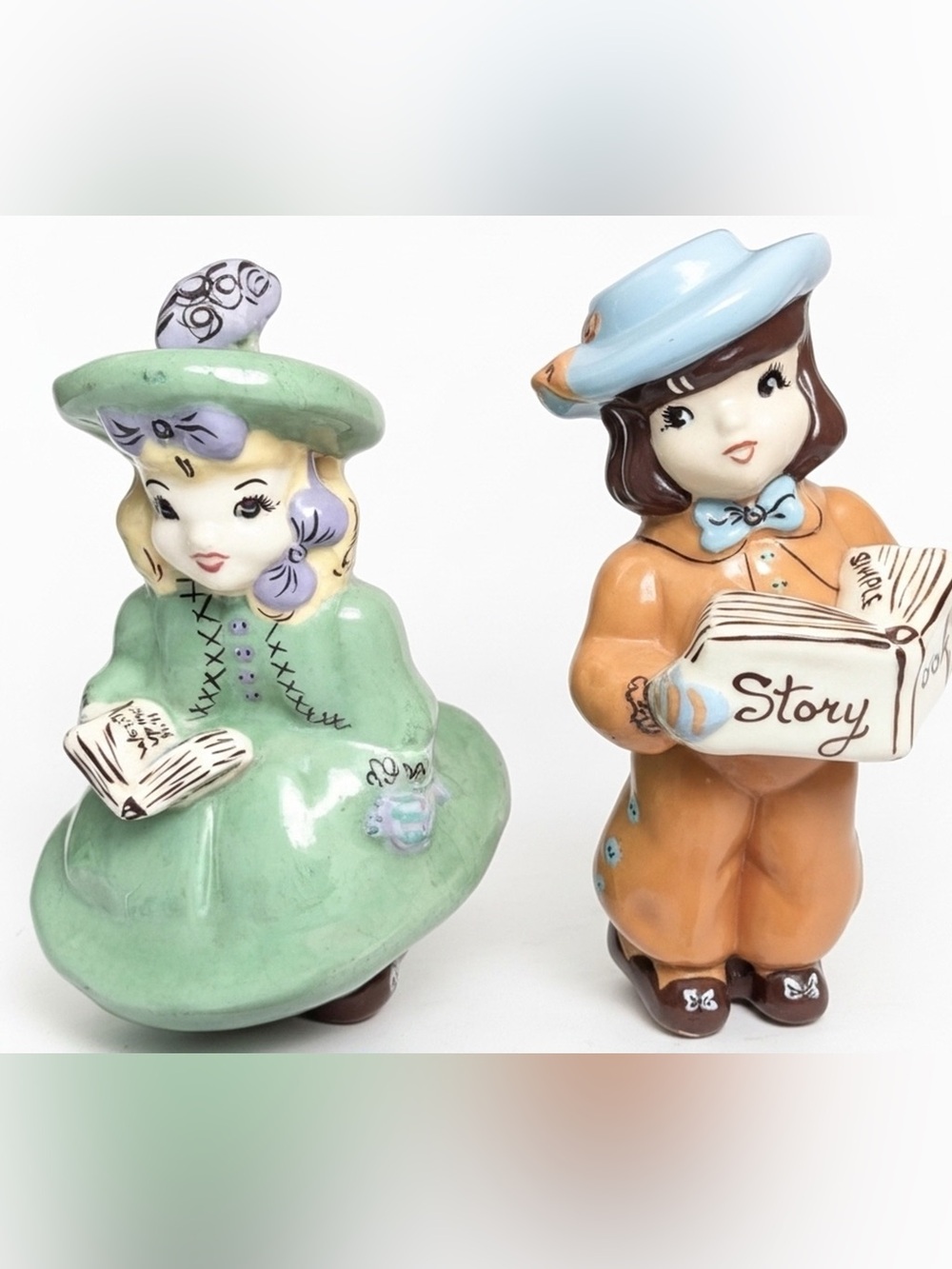 Vtg Modglins California Pottery Pr Figurines Girl & Boy w Story Books